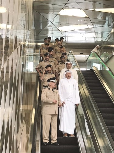 وكيل وزارة الداخلية الفريق محمود الدوسري متوجها الى افتتاح المركز﻿
