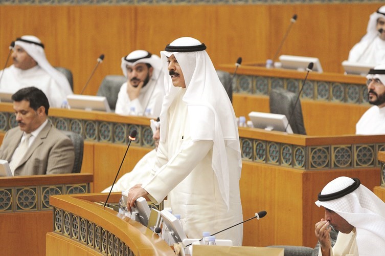 الشيخ محمد الخالد أثناء الجلسة﻿