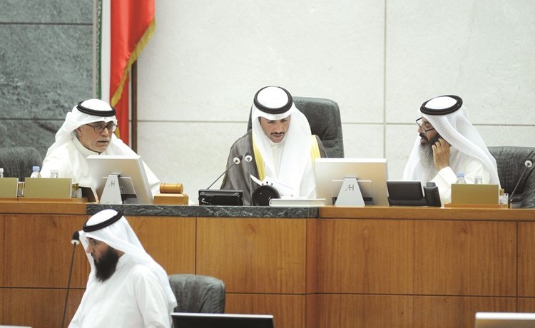  ﻿الرئيس الغانم مع صلاح خورشيد ونايف المرداس﻿