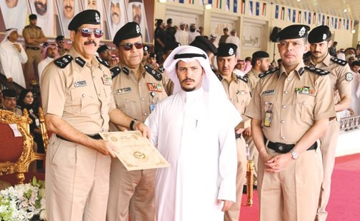 تكريم ولي أمر المغفور له بإذن الله الطالب الراحل يوسف فلاح الدوسري﻿