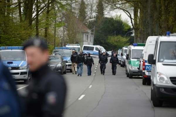 ألمانيا: لا ارتباط بين الموقوف الداعشي واعتداء "دورتموند"