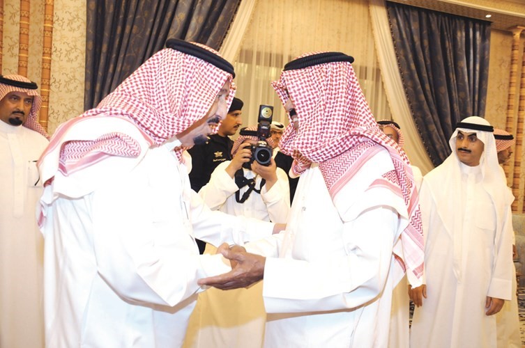 خادم الحرمين الشريفين مرحبا بممثل صاحب السمو ﻿