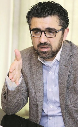 احمد فخرى﻿
