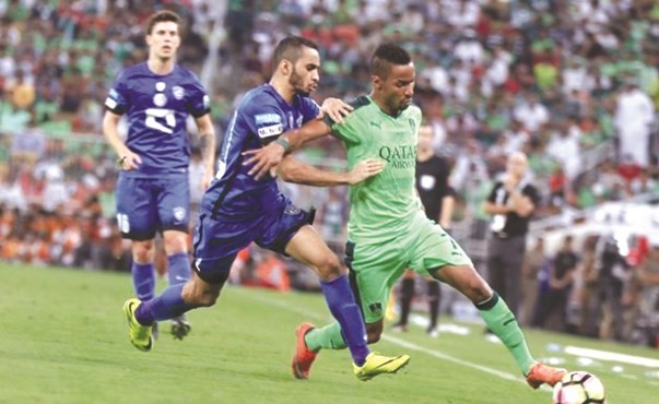 مواجهة قوية تجمع الهلال والاهلي اليوم ﻿