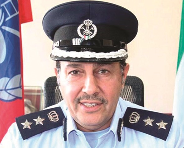 «علاقات الداخلية والإطفاء» تحذران من سوء الطقس وانخفاض الرؤية