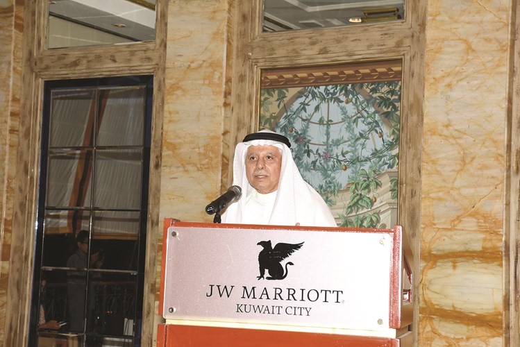 سعود العرفج متحدثا﻿