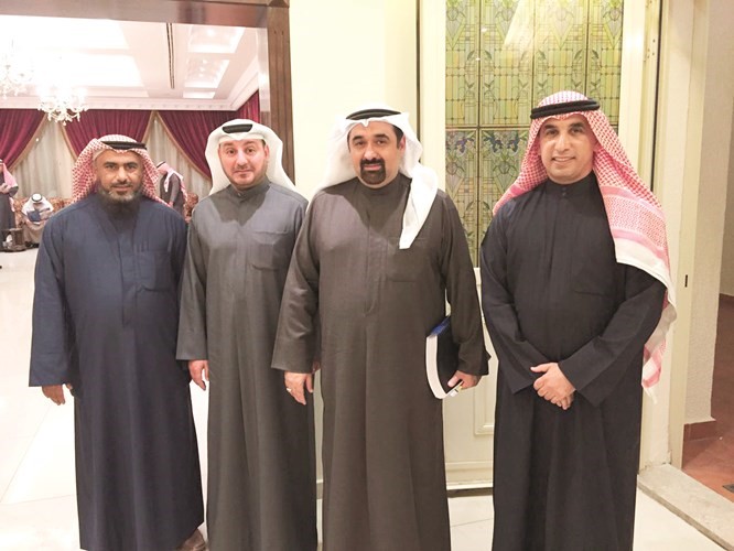 م.محمد بن نخي ومهند الخياط ومحمد الملا وجاسم الجاسم ﻿