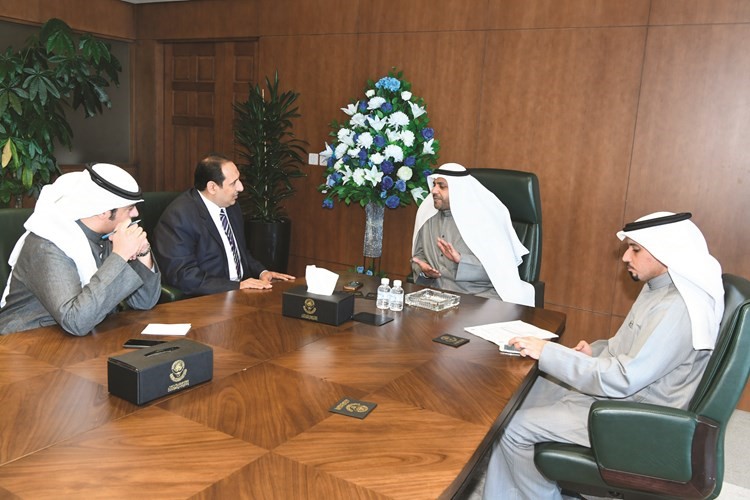 وزير الأوقاف والبلدية والعتيبي والجناحي والزميل أسامة أبوالسعود﻿