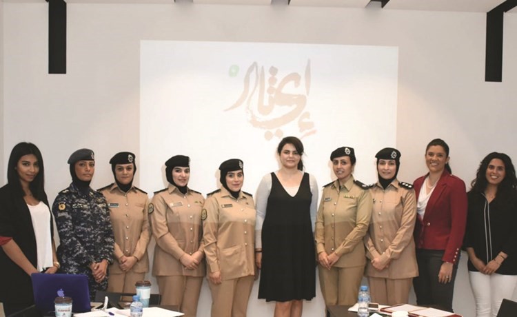 الشرطة النسائية في ورشة العمل﻿