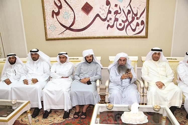 جانب من الحضور ويبدو وليد الستلان﻿