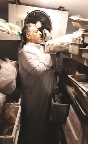 التفتيش على المواد الغذائية﻿
