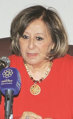 الكاتبة القديرة عواطف البدر﻿
