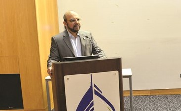 د.علي الانصاري متحدثا﻿