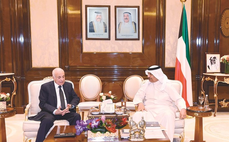 سمو رئيس مجلس الوزراء الشيخ جابر المبارك مستقبلا د.نبيل العربي﻿