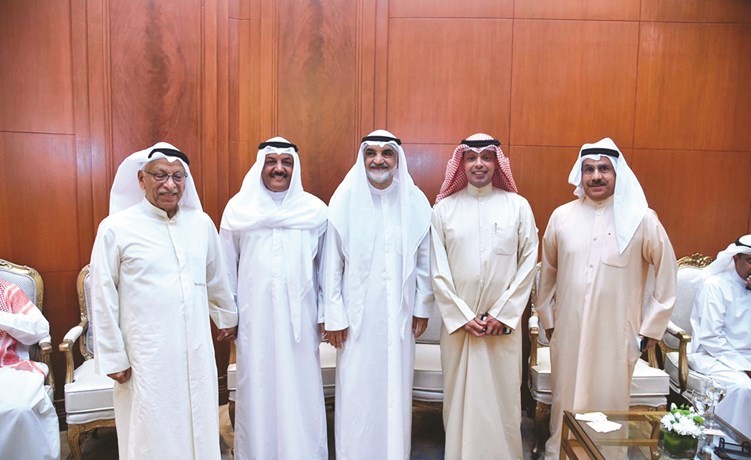 اللواء د. فهد الدوسري متوسطا الفريق م.عيد ابوصليب والعميد عادل الحشاش﻿