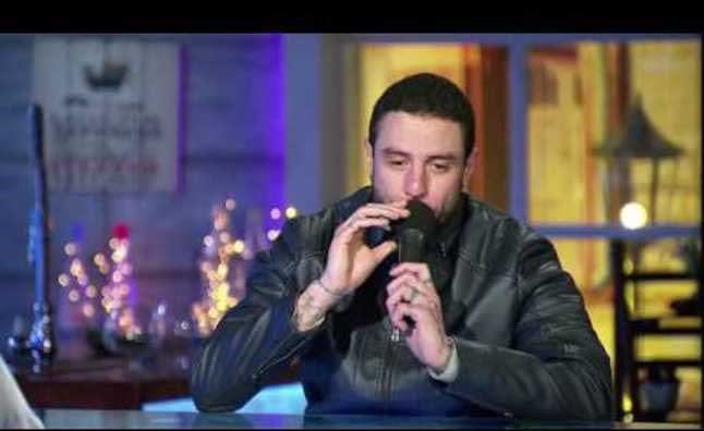 بالفيديو.. أحمد الفيشاوي يقلد نبيل شعيل على الهواء