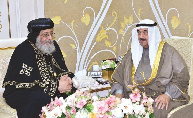 سمو الشيخ ناصر المحمد خلال استقباله بابا الاسكندرية وبطريرك الكرازة المرقسية الـ118 قداسة البابا تواضروس الثاني ﻿