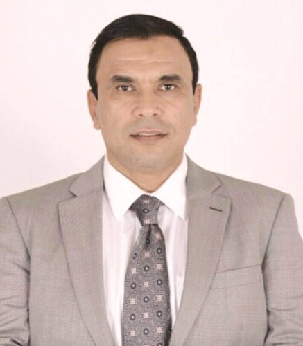مدحت بركات﻿