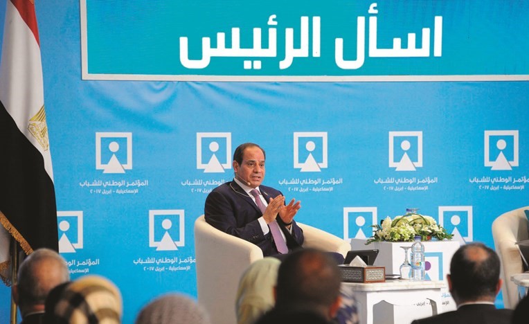 الرئيس عبد الفتاح السيسي مشاركا في جلسة اسأل الرئيس﻿
