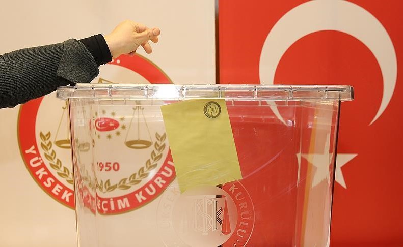 تركيا على أعتاب حقبة جديدة بعد الاستفتاء.. بقلم:هارون يحيي