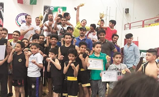 فرحة الفوز بالألقاب ﻿
