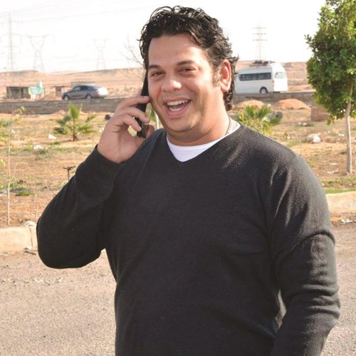 النقيب أيمن حاتم﻿