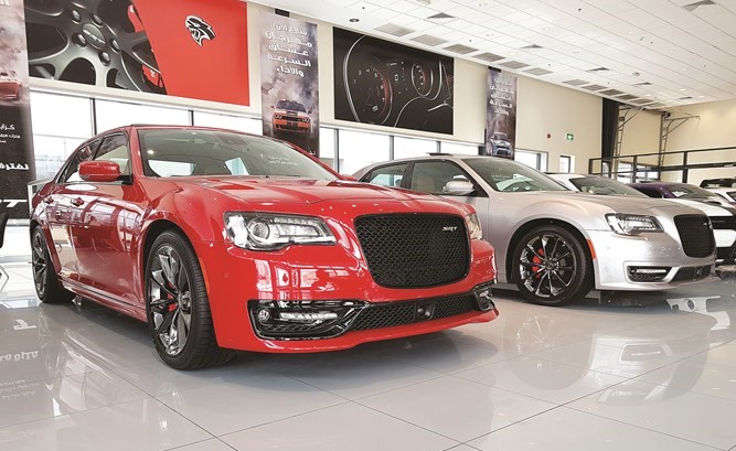 كرايسيلر 300 SRT﻿