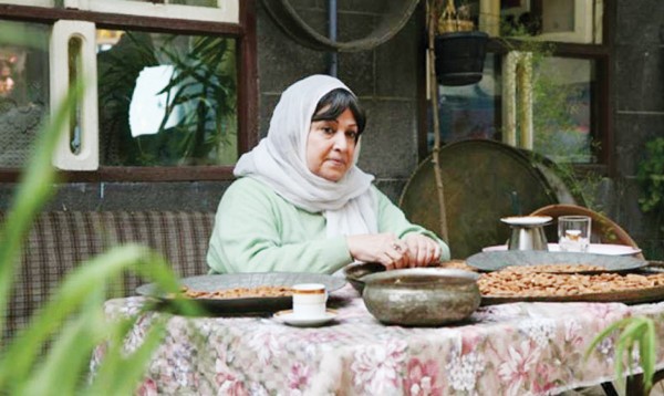 وفاة الممثلة السورية نجاح حفيظ المعروفة بـ"فطوم حيص بيص"