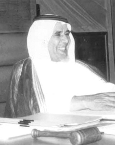 فلاح مبارك الحجرف كان له دور بارز في العمل السياسي والتشريعي خلال عضويته في مجلس الامة﻿