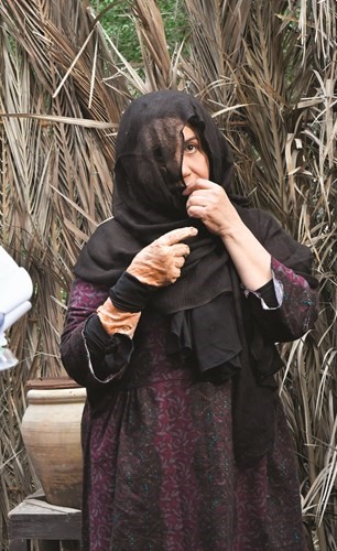 الفنانة القديرة سعاد عبدالله في إحدى شخصيات المسلسل﻿