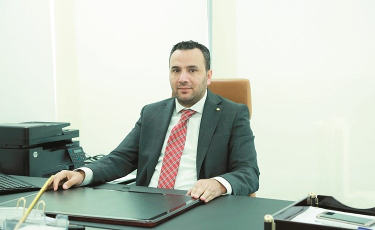 محمد مصطفى﻿