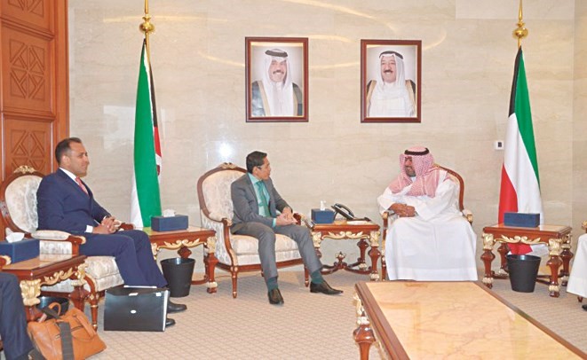 الشيخ ثامر العلي خلال اللقاء مع محمد مالكي بن عثمان ﻿