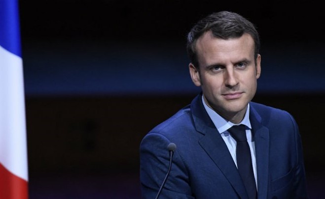 رحلة ماكرون لتشكيل الحكومة مستمرة وفالس ينشق عن «الاشتراكي» ويعلن دعمه