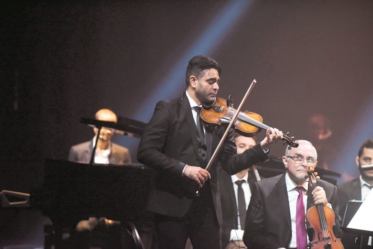 المايسترو وليد شعبان﻿