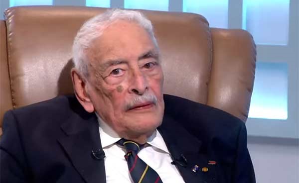 بالفيديو.. جميل راتب يكشف سبب محاولة انتحار أحمد زكي
