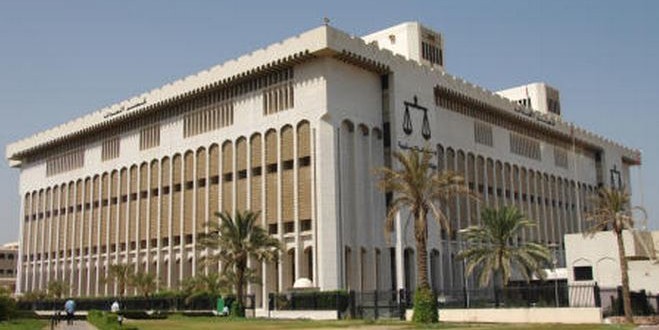 تأجيل محاكمة المصري المتهم بدهس مقيمين أميركيين في "عبدالله المبارك" إلى 28 الجاري