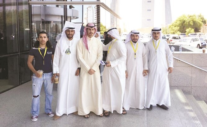 اعضاء القائمة خلال الاعتصام ﻿