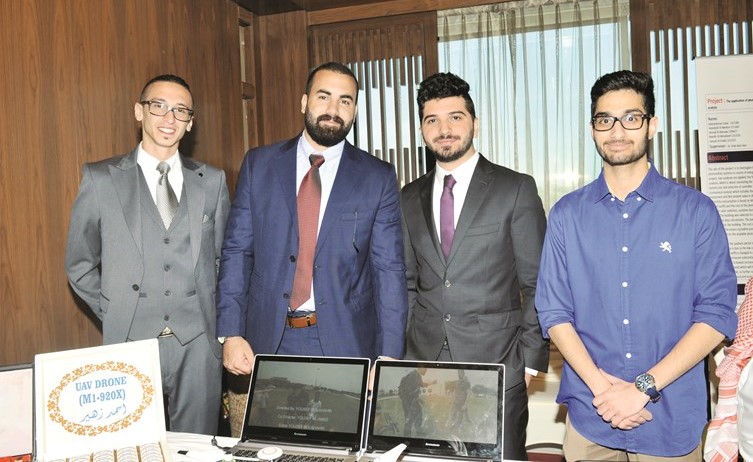 يوسف العمد ويوسف بوشهري واحمد الحارس وعلي الرحيم ﻿
