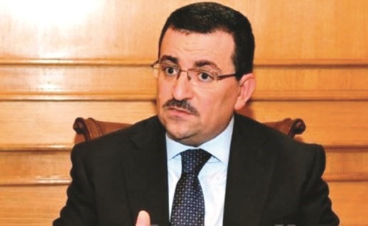 اسامة هيكل ﻿