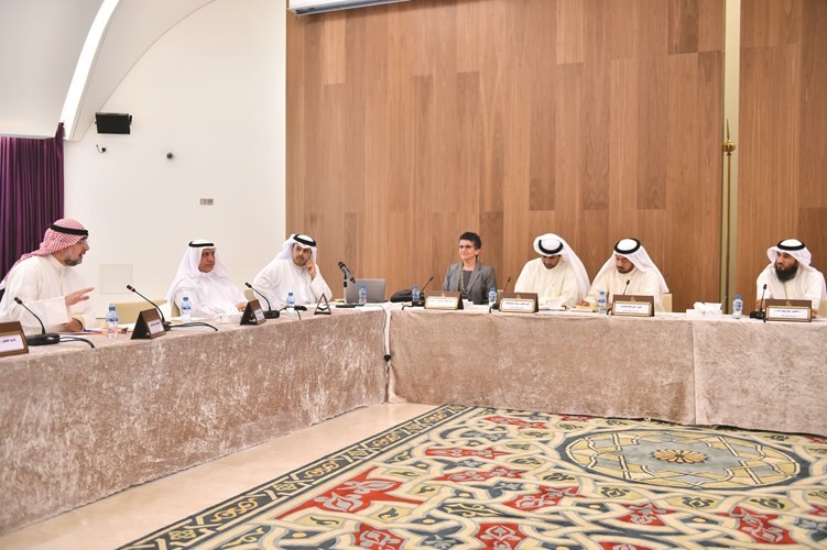 علي الدقباسي ويوسف الفضالة وصفاء الهاشم ومبارك الحجرف وعلام الكندري(هاني الشمري)﻿