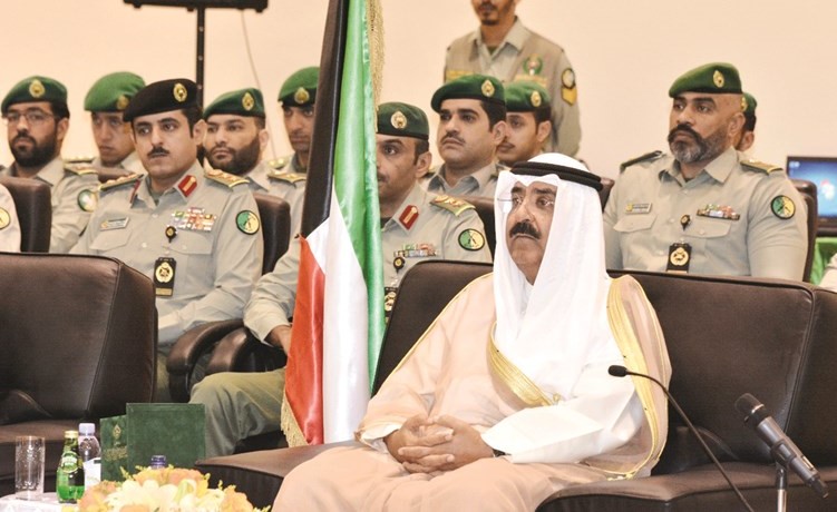 الشيخ مشعل الأحمد خلال اللقاء ﻿