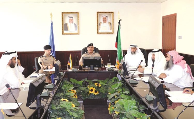 اللواء الديين يترأس اجتماع لجنة المناصحة﻿