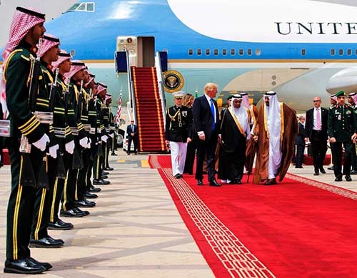 صفقات القرن بين السعودية وأميركا - فيديو