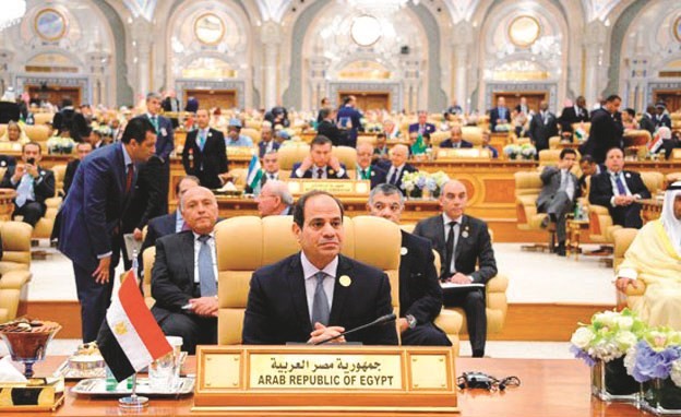 الرئيس عبدالفتاح السيسي خلال الجلسة الختامية لقمة الرياض﻿