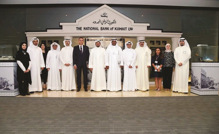 المشاركون في الاجتماع﻿