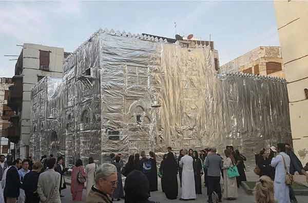 ماذا قال ترمب لهذا الفنان السعودي عندما صافحه؟