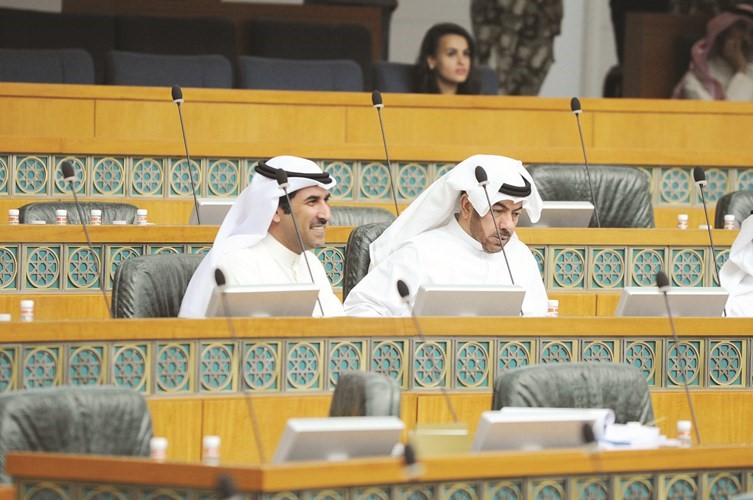 علي الدقباسي وفراج العربيد﻿
