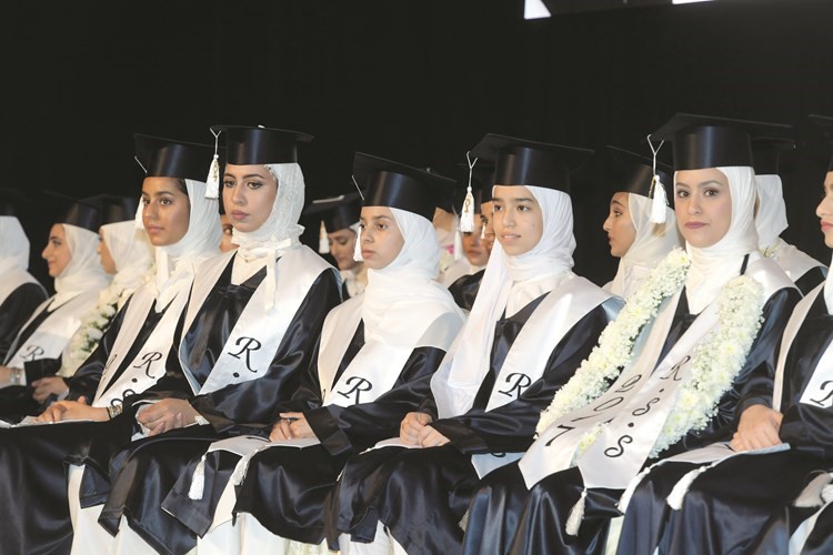جانب من الخريجات المكرمات﻿