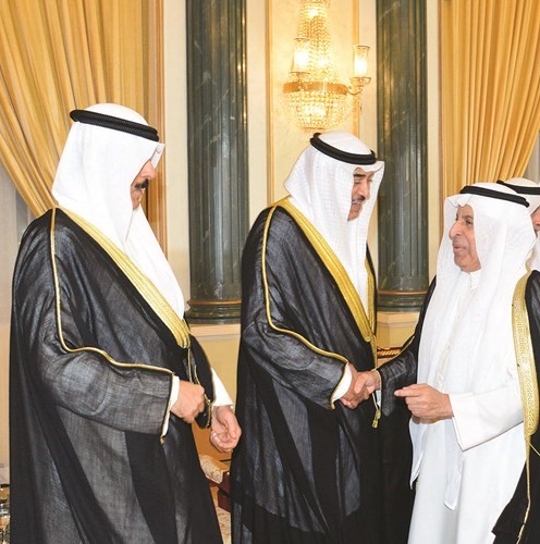 الشيخ صباح الخالد والشيخ محمد الخالد في استقبال السفير السعودي د.عبدالعزيز الفايز ﻿