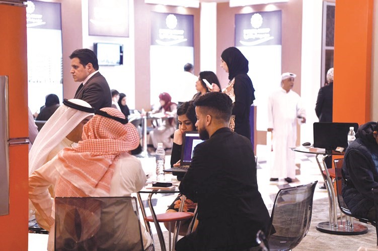 جانب من معارض الشركة السابقة﻿